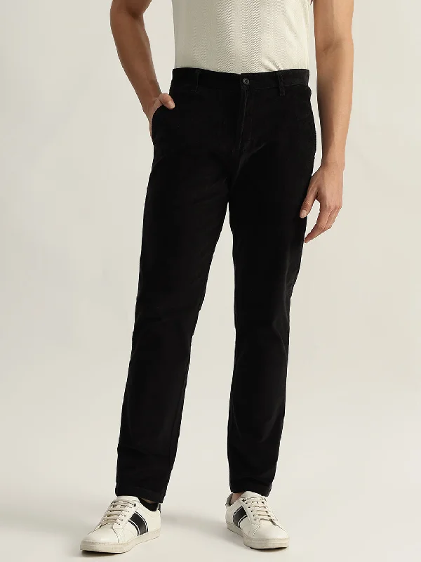 Iconic Men Black Solid Slim Fit Mid-Rise Flat Front Trouser